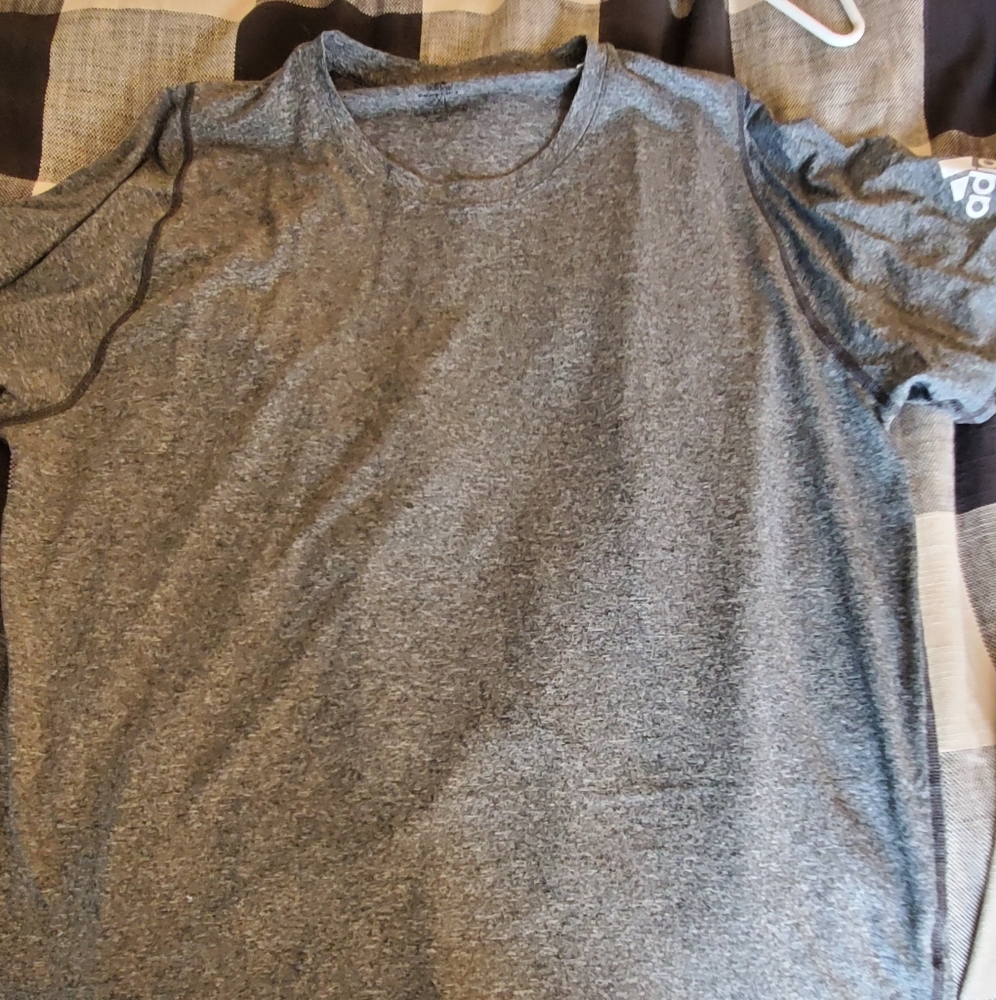 Adidas freelift tshirt